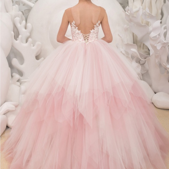 flower girl gown or first communion dress. Floor length for 42 inches in height - Picture 3 of 10